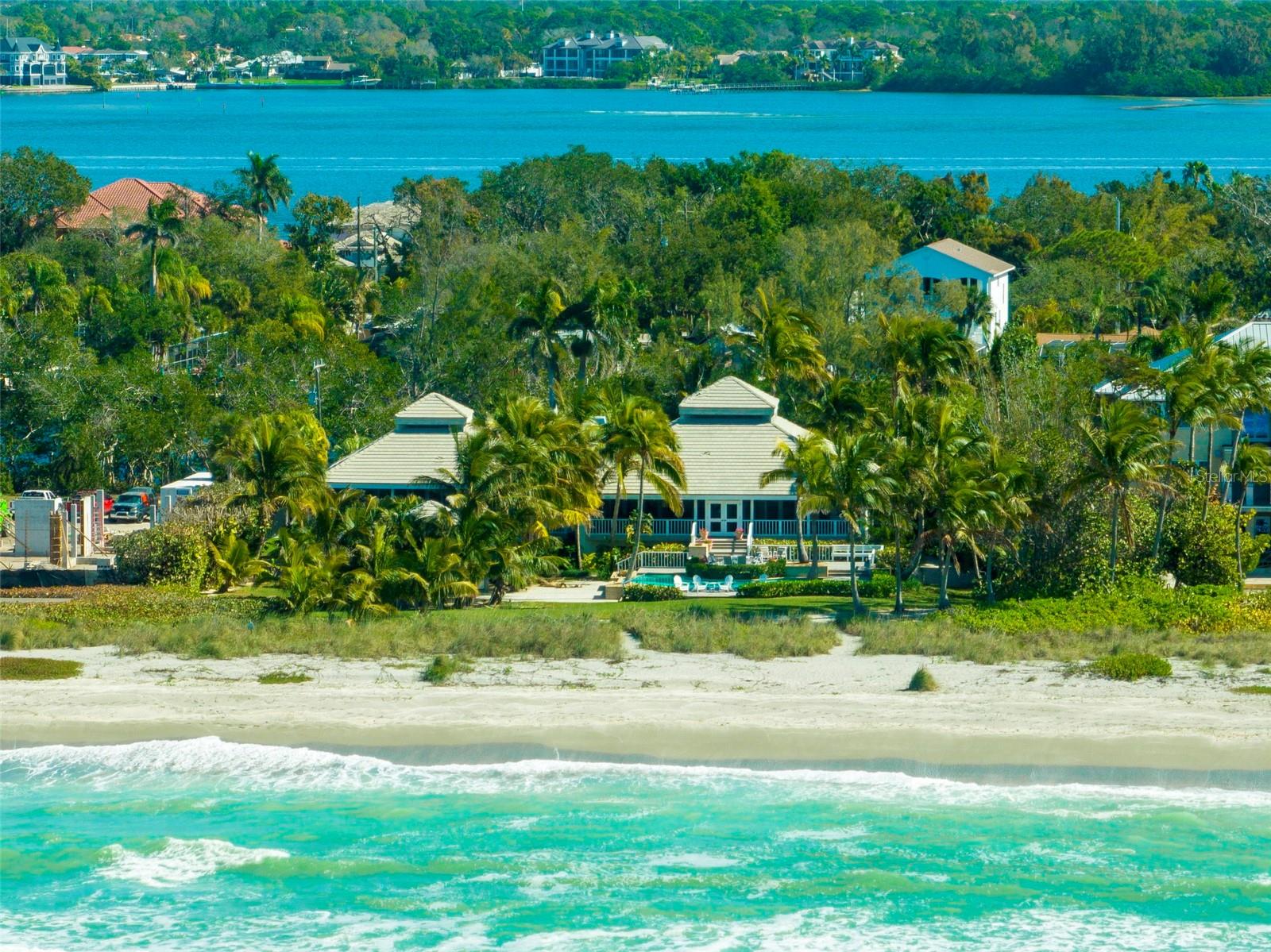 SANDERLING CLUB - Residential