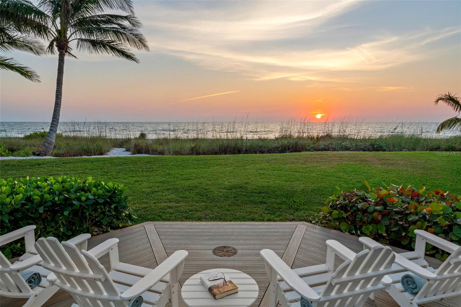 SANDERLING CLUB - Residential