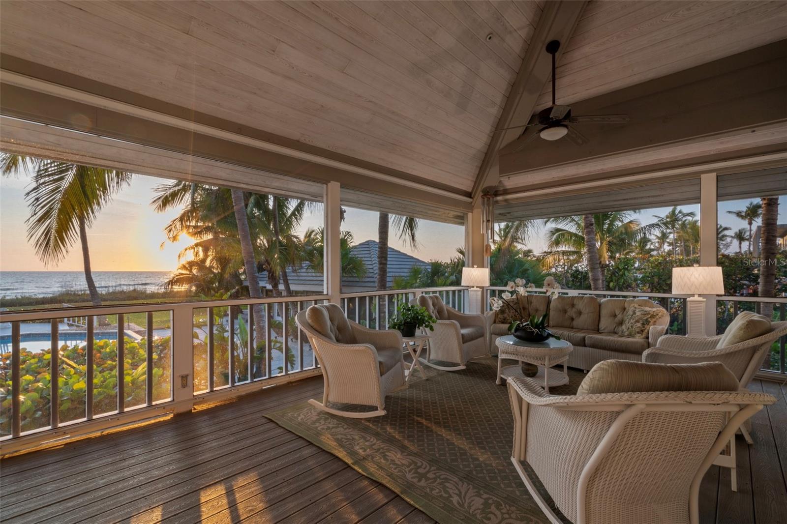 SANDERLING CLUB - Residential