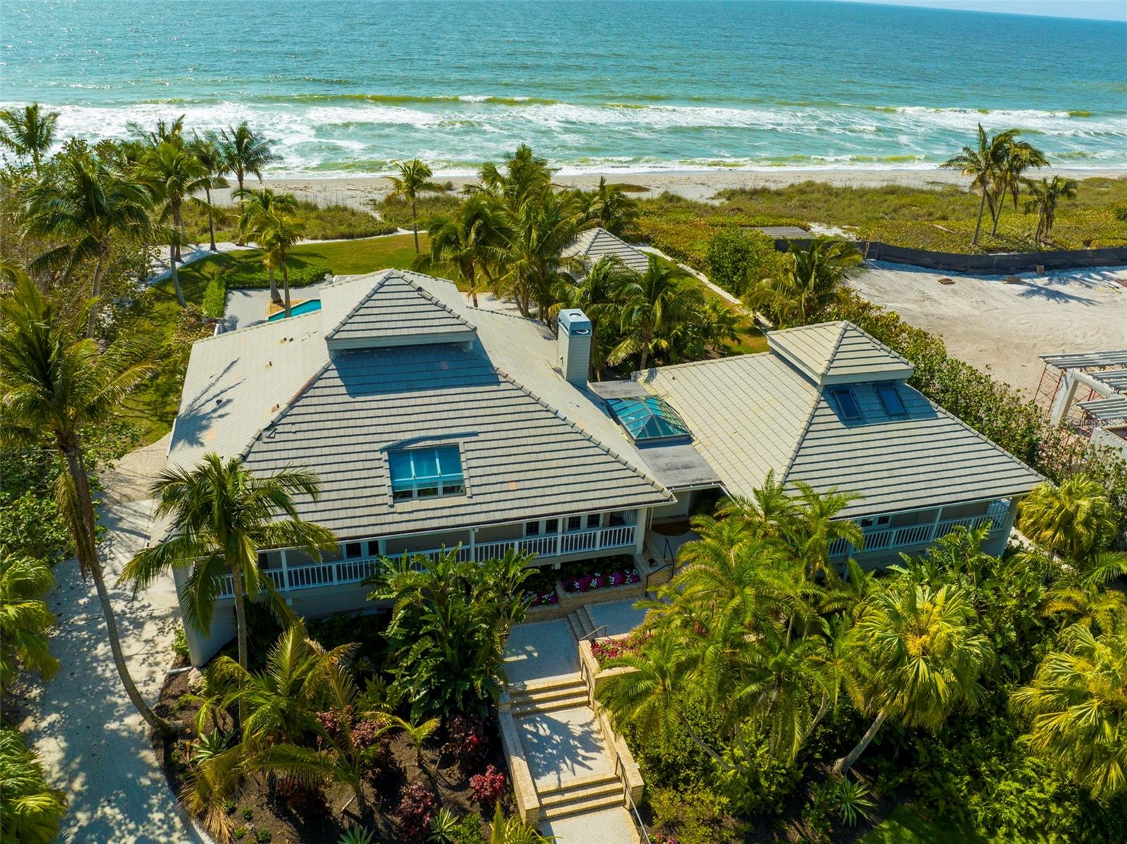 SANDERLING CLUB - Residential