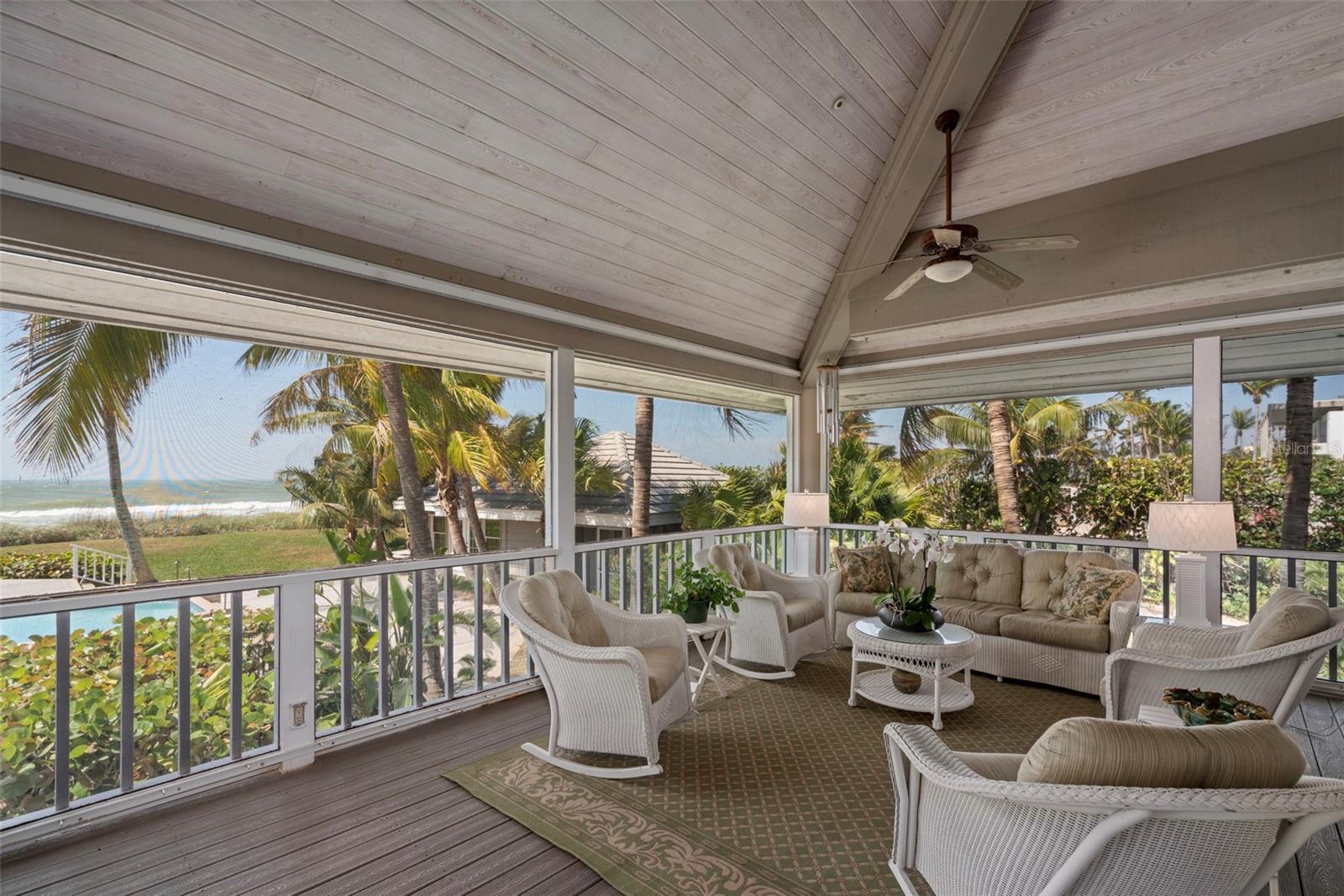 SANDERLING CLUB - Residential