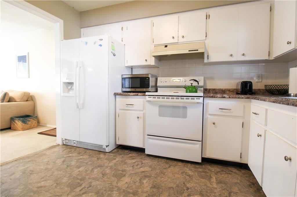 CASA DEL SOL FIFTH UNIT - Residential Lease