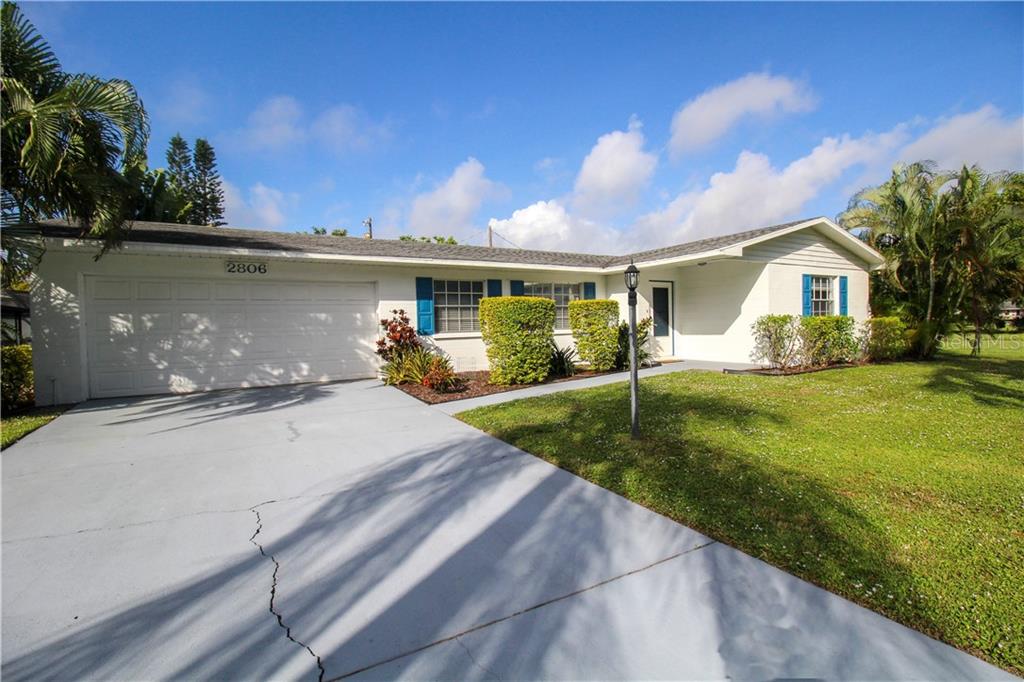 CASA DEL SOL FIFTH UNIT - Residential Lease