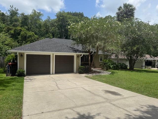 Check out this beautiful pool home in the SE Ocala neighborhood of Wind Stream. Roof recently replaced. Rent includes pool, lawn and shrub service. Super nice 3 bed 2 bath home with a split bedroom plan. Open floor plan. Master leads straight to pool deck.