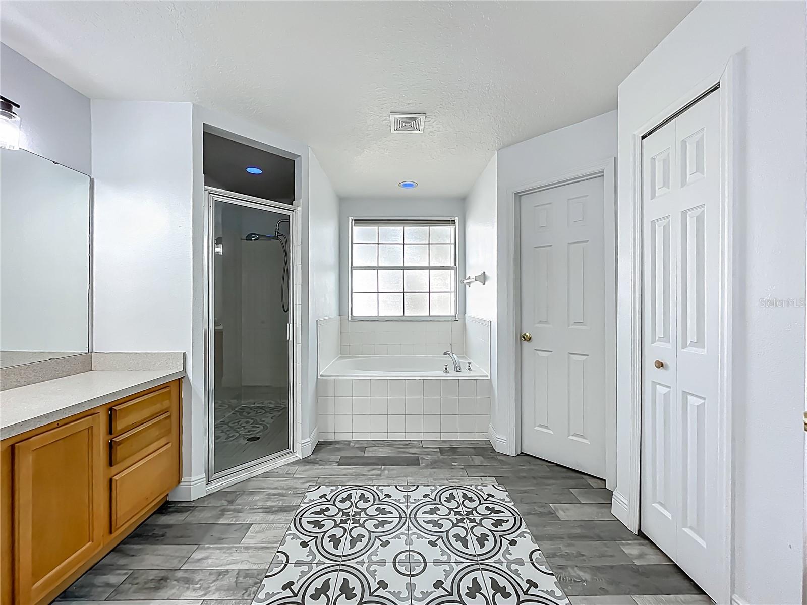 GROVELAND LEXINGTON VILLAGE PH I - Residential