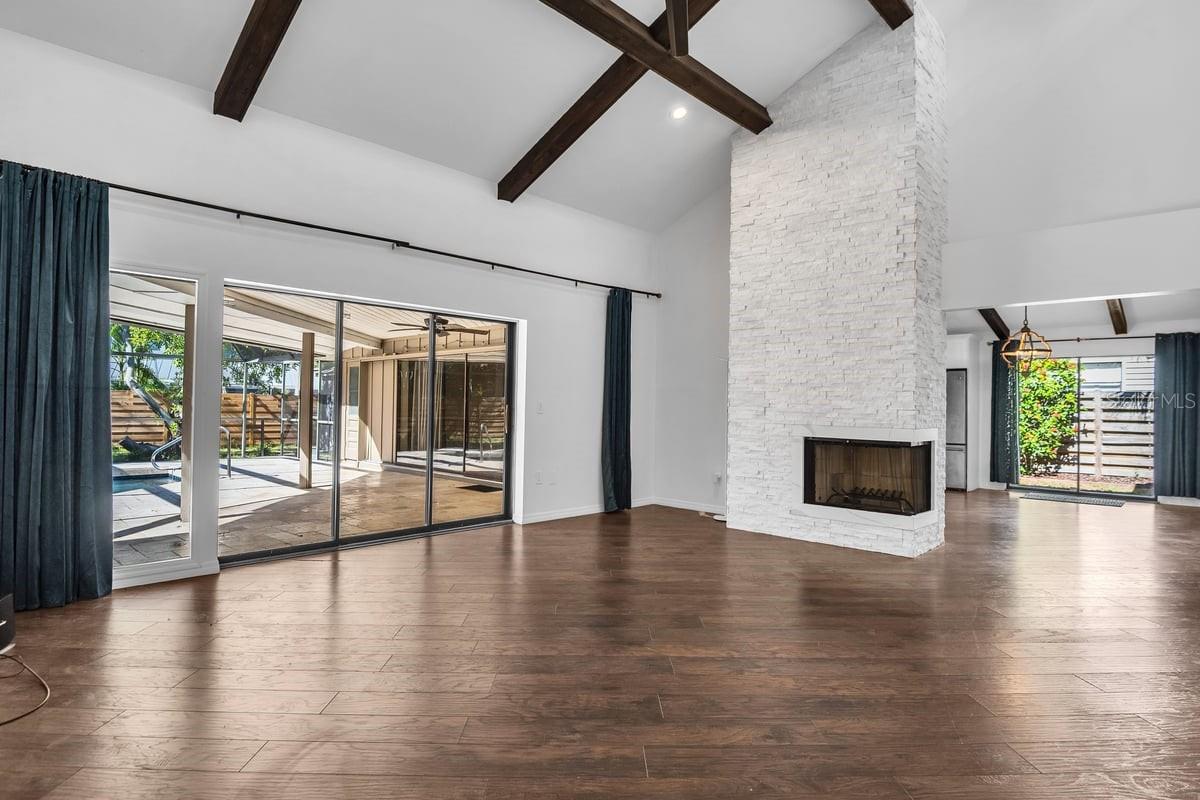 1809 BUCCANEER TERRACE