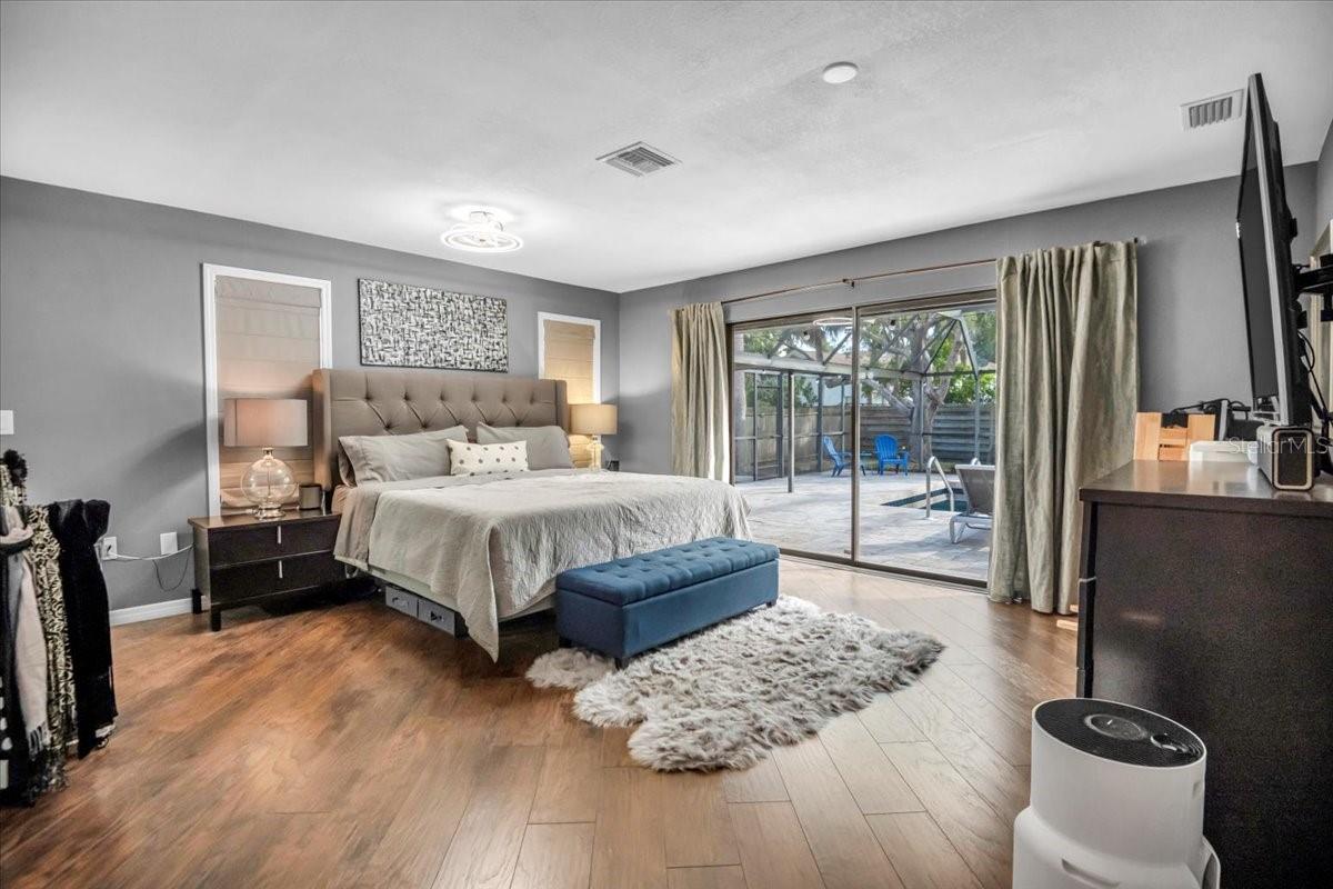 BUCCANEER BAY - Residential