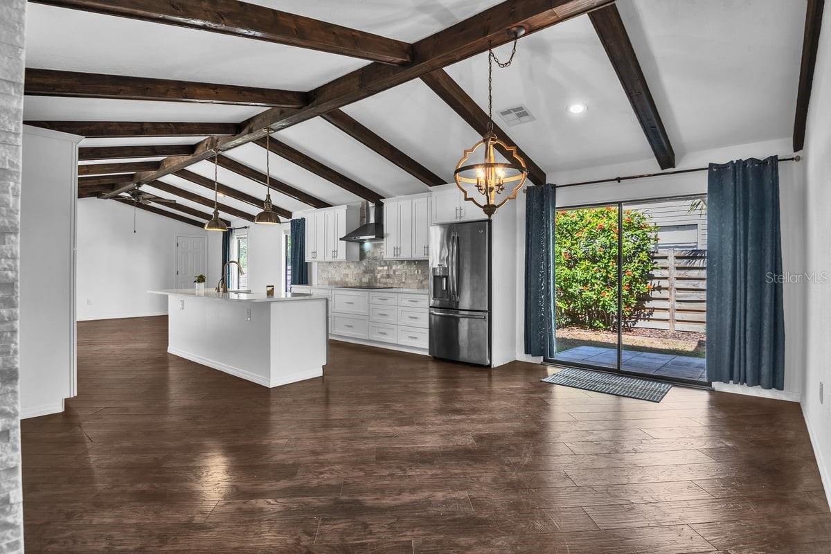 BUCCANEER BAY - Residential