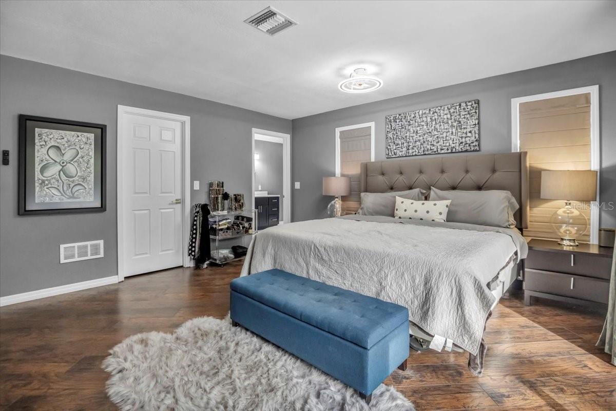 BUCCANEER BAY - Residential