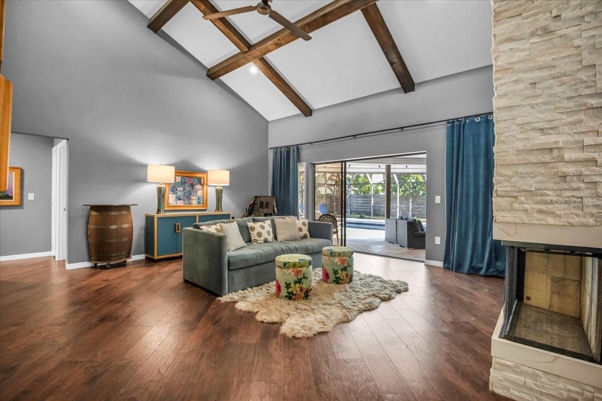 BUCCANEER BAY - Residential