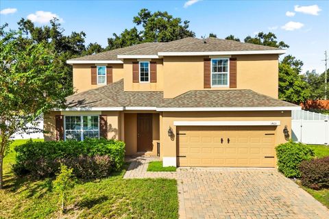 Photo of 1465 Osprey Ridge Drive, Eustis, FL 32736 (MLS # O6341372) Photo of 1465 Osprey Ridge Drive, Eustis, FL 32736 (MLS # O6341372)