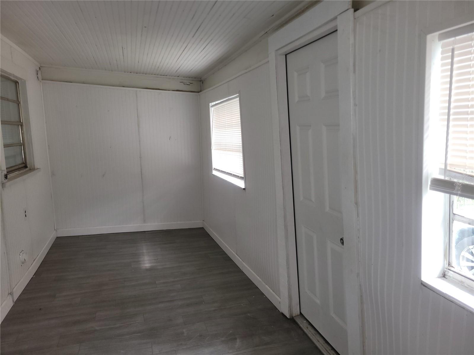 SOUTH SANFORD - Residential Lease