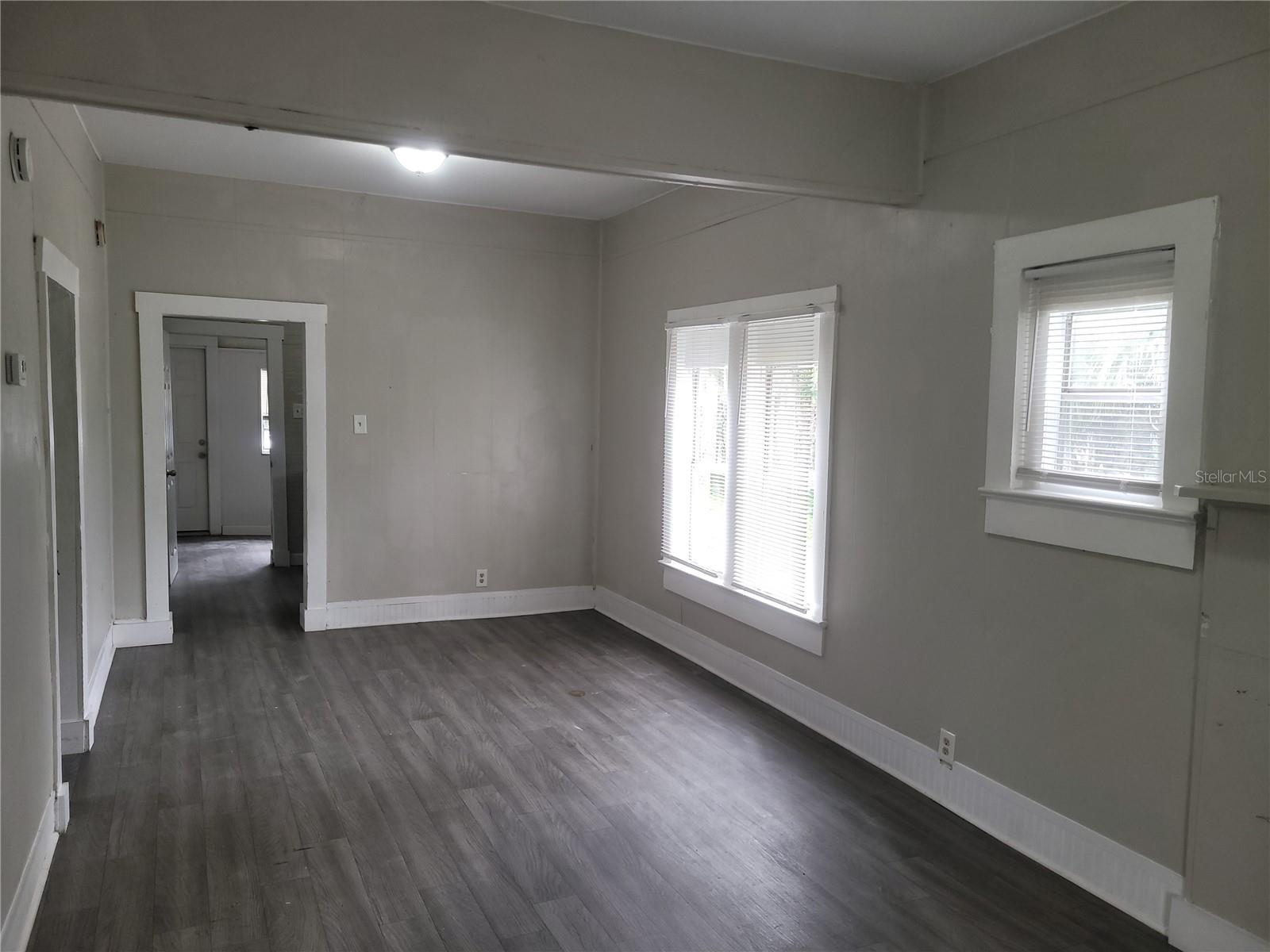 SOUTH SANFORD - Residential Lease