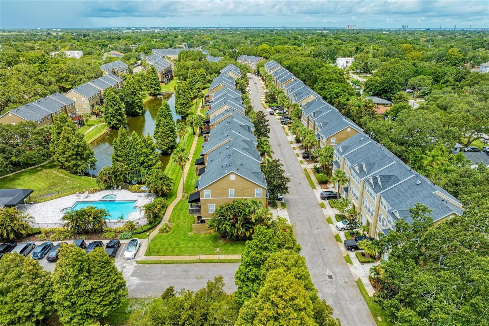 2926 BAYSHORE POINTE DRIVE