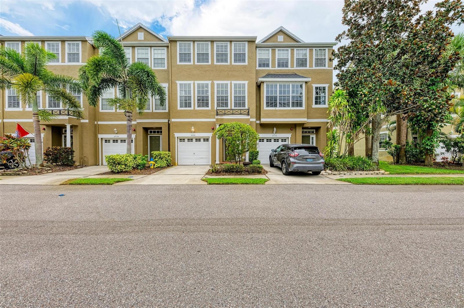 2926 BAYSHORE POINTE DRIVE