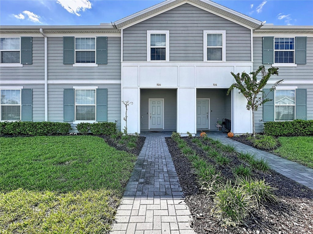 Photo of 920 Paradise Dr, Davenport, FL 33837 (MLS # S5159467)