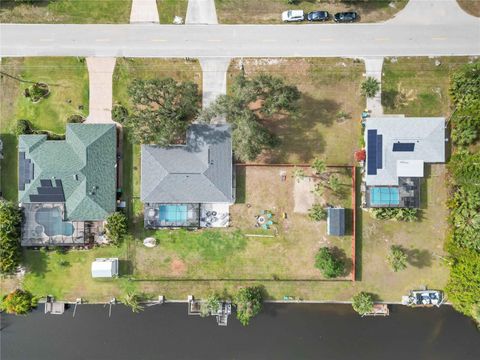 A home in PORT CHARLOTTE