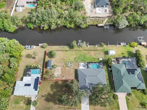 A home in PORT CHARLOTTE