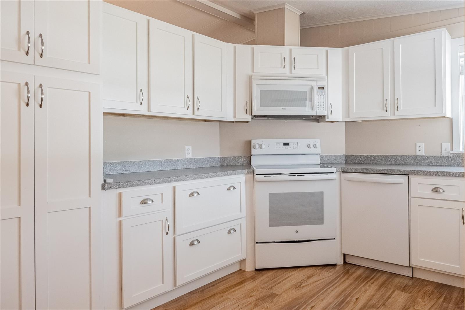 MARTIN ESTATES - Residential