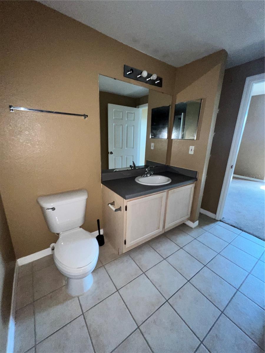 HAMPTONS/METROWEST - Residential Lease