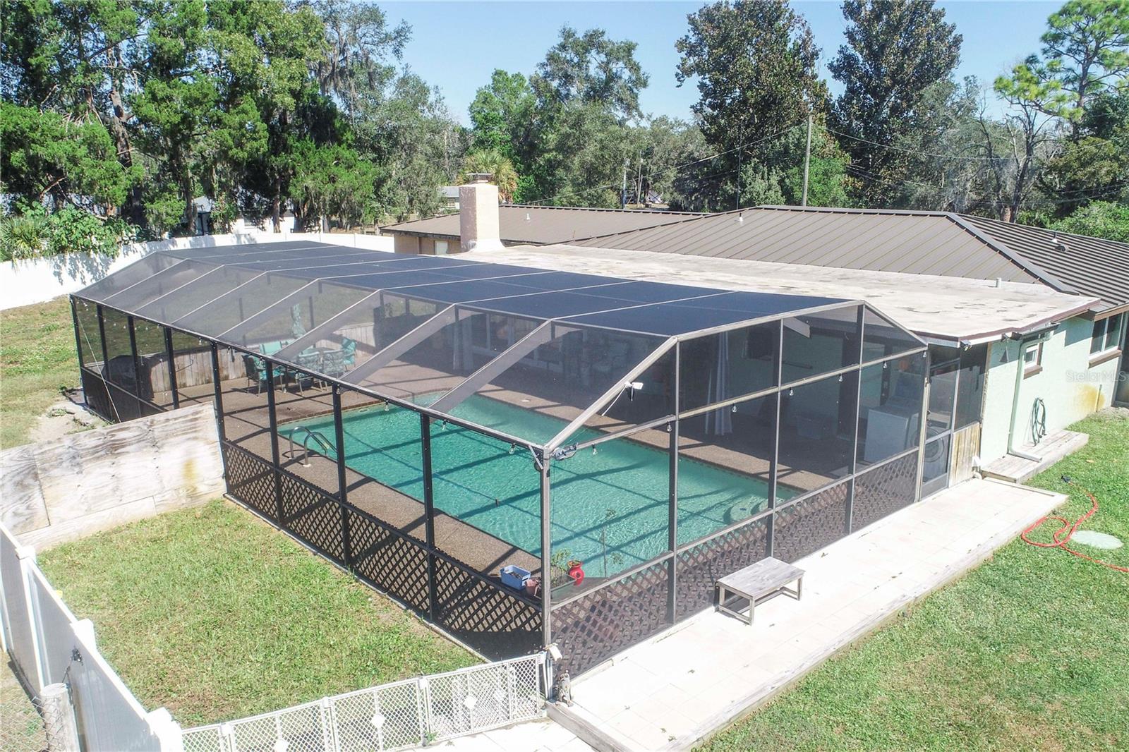 GOLDEN ACRES - Residential