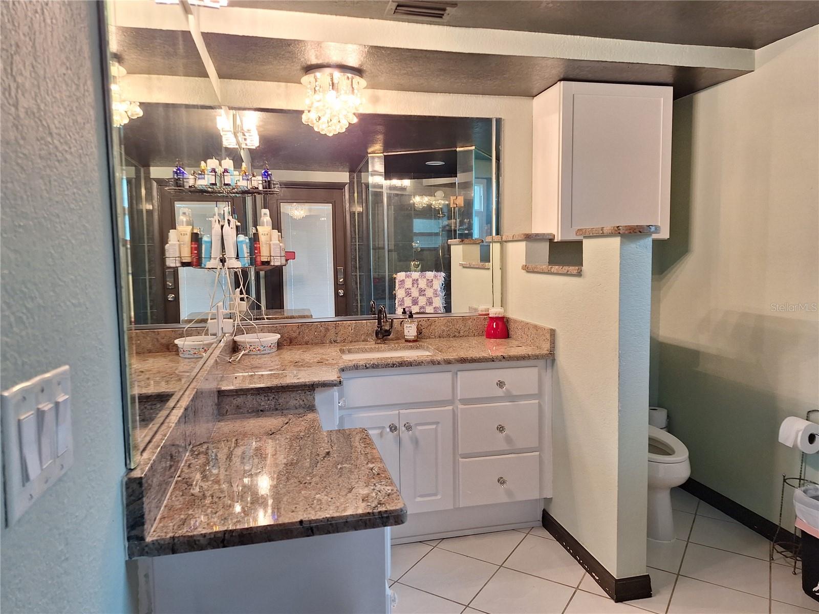 GOLDEN ACRES - Residential