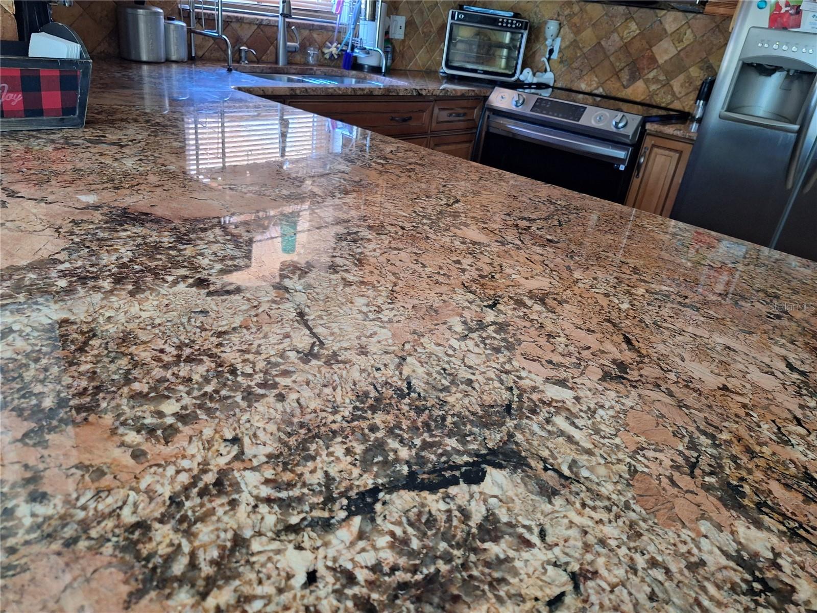 GOLDEN ACRES - Residential