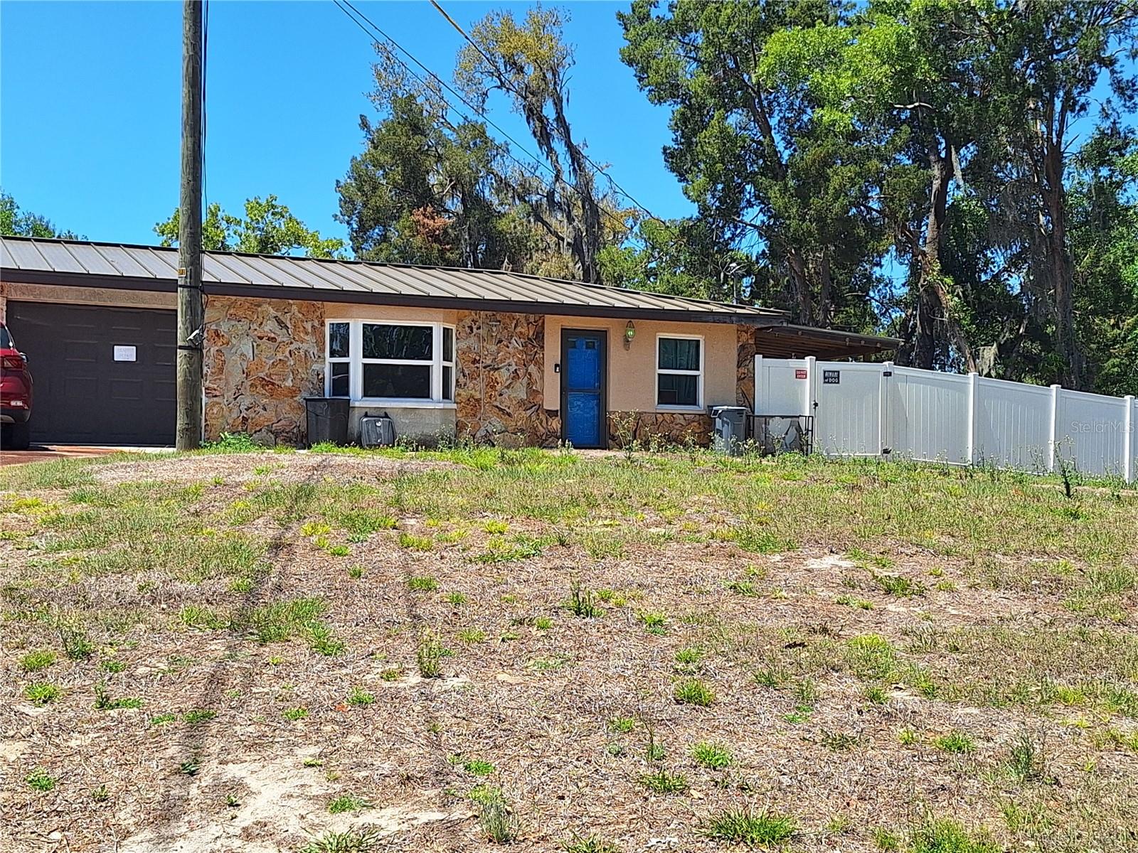 GOLDEN ACRES - Residential