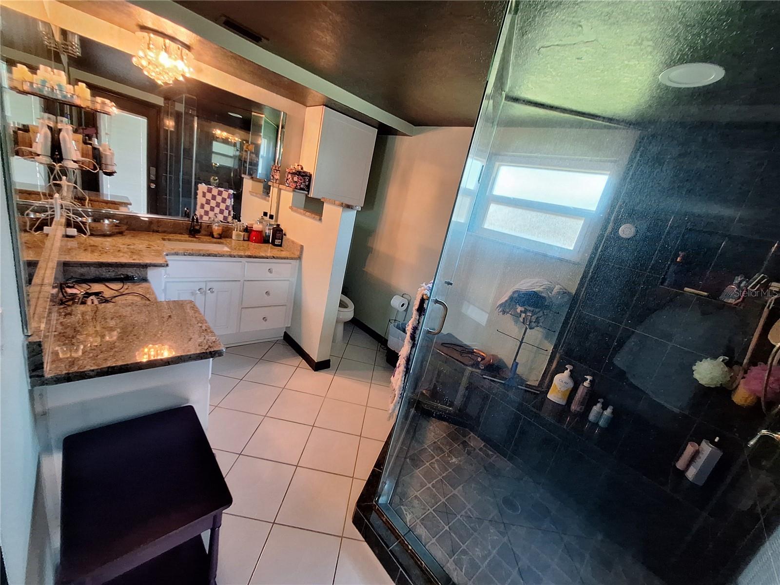 GOLDEN ACRES - Residential