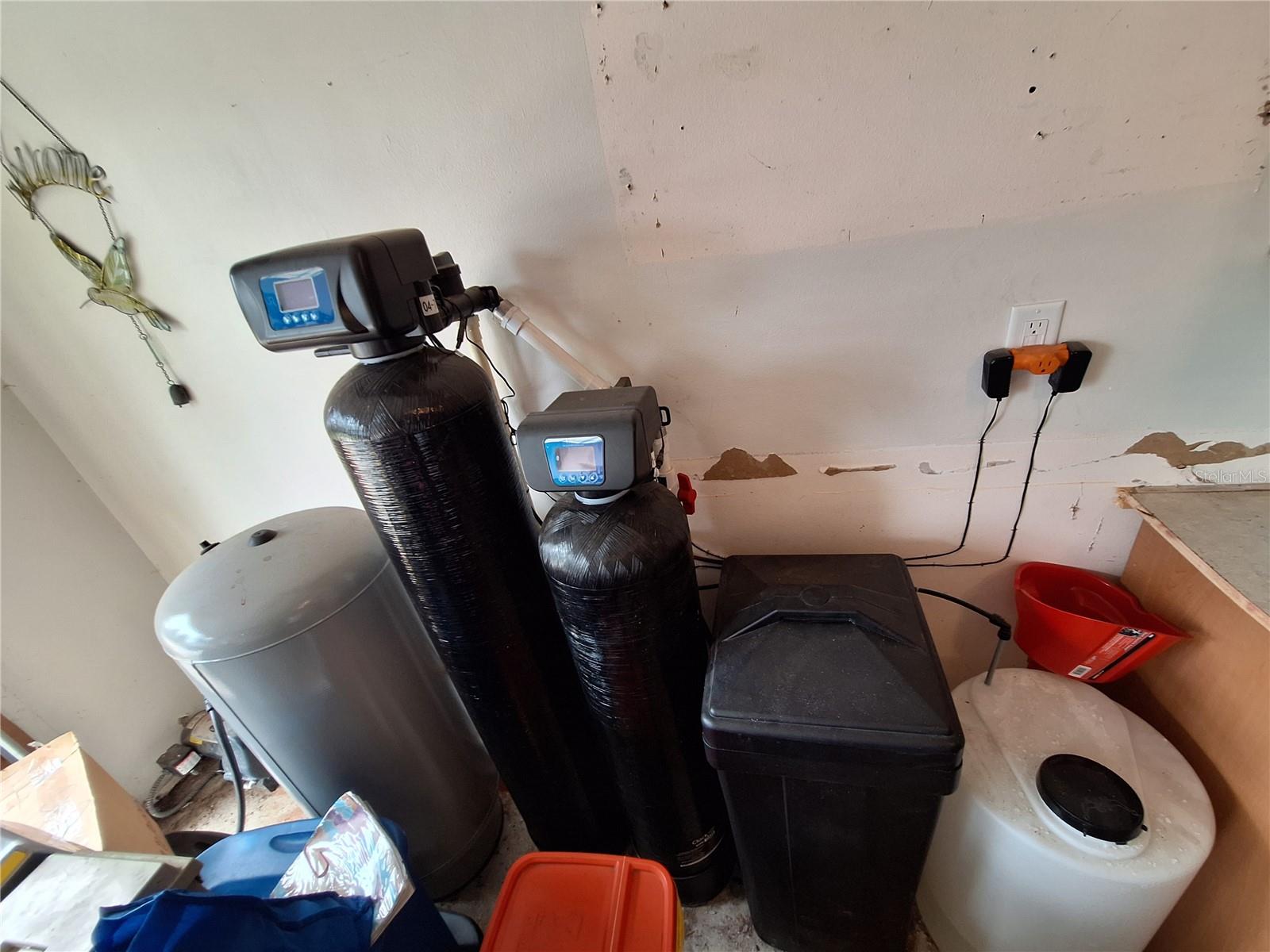 GOLDEN ACRES - Residential