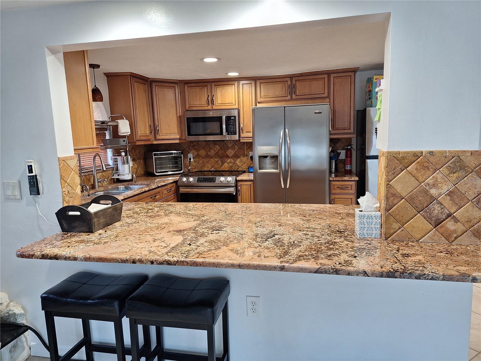 GOLDEN ACRES - Residential