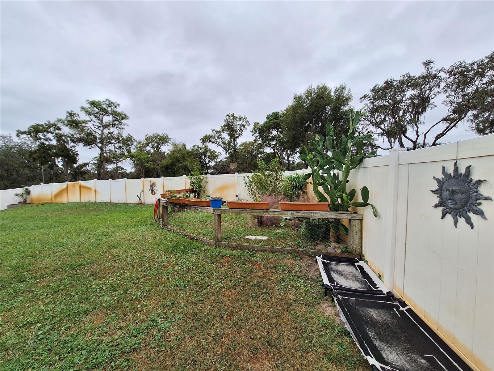 GOLDEN ACRES - Residential