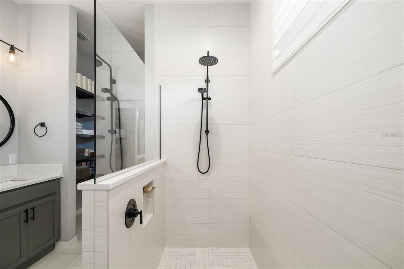 WATERCOLOR PLACE I - Residential