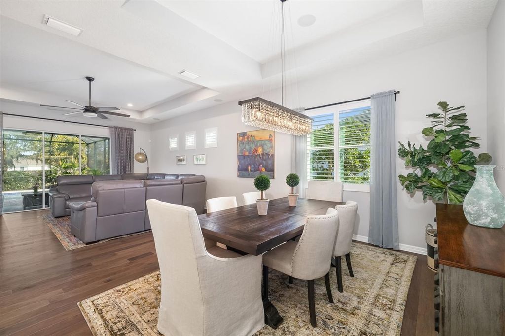 Photo of 438 Whistler Glen, Bradenton, FL 34212 (MLS # A4689710)