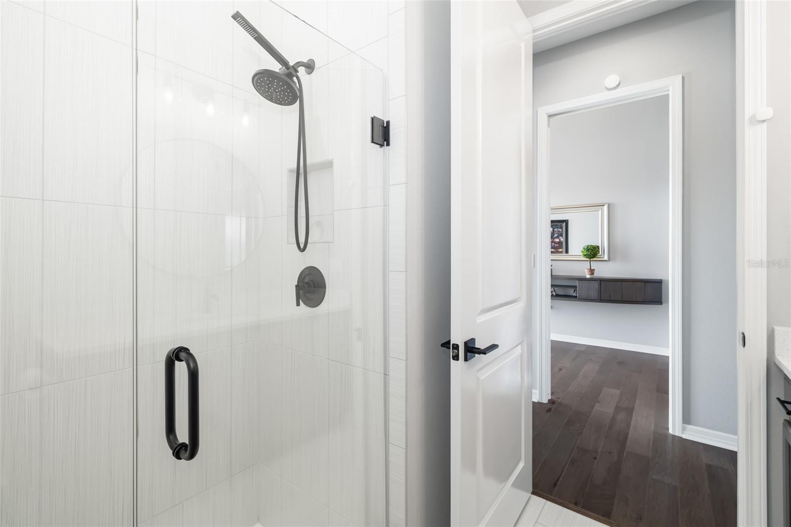 WATERCOLOR PLACE I - Residential