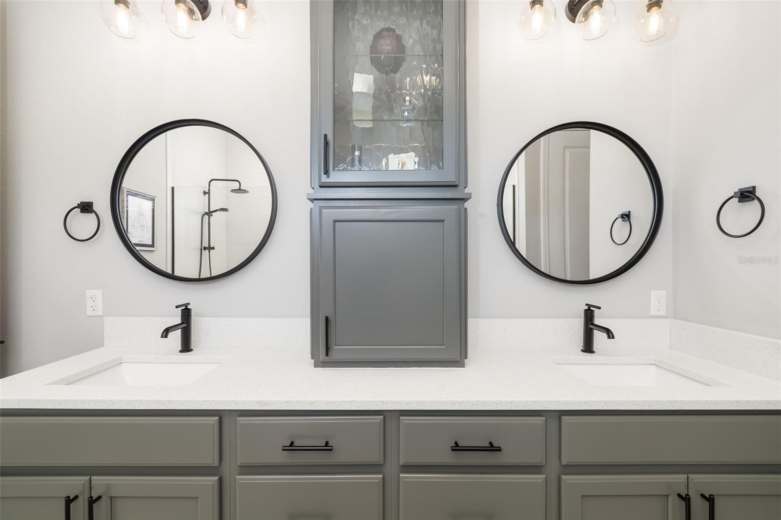 WATERCOLOR PLACE I - Residential