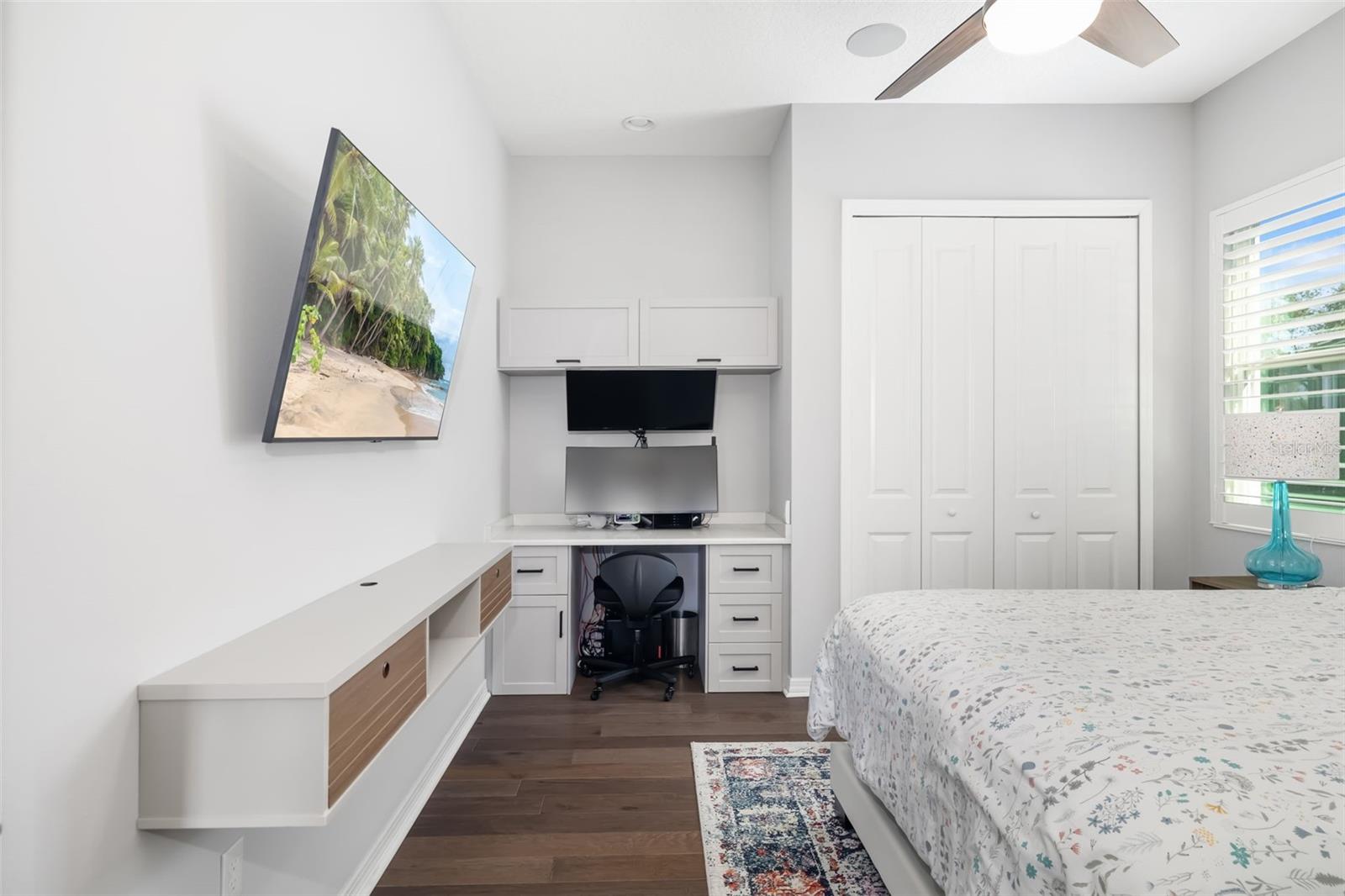 WATERCOLOR PLACE I - Residential