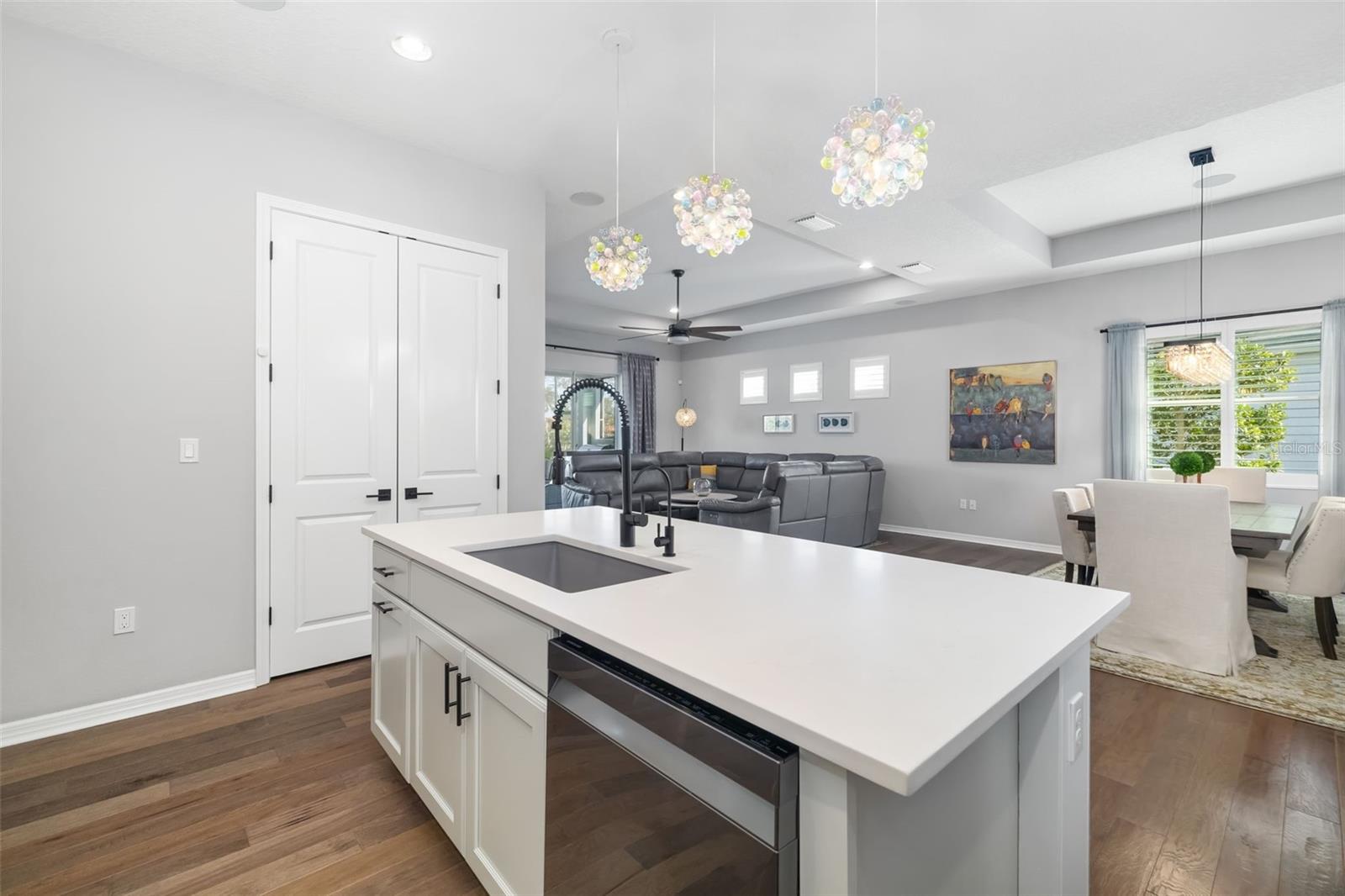 WATERCOLOR PLACE I - Residential