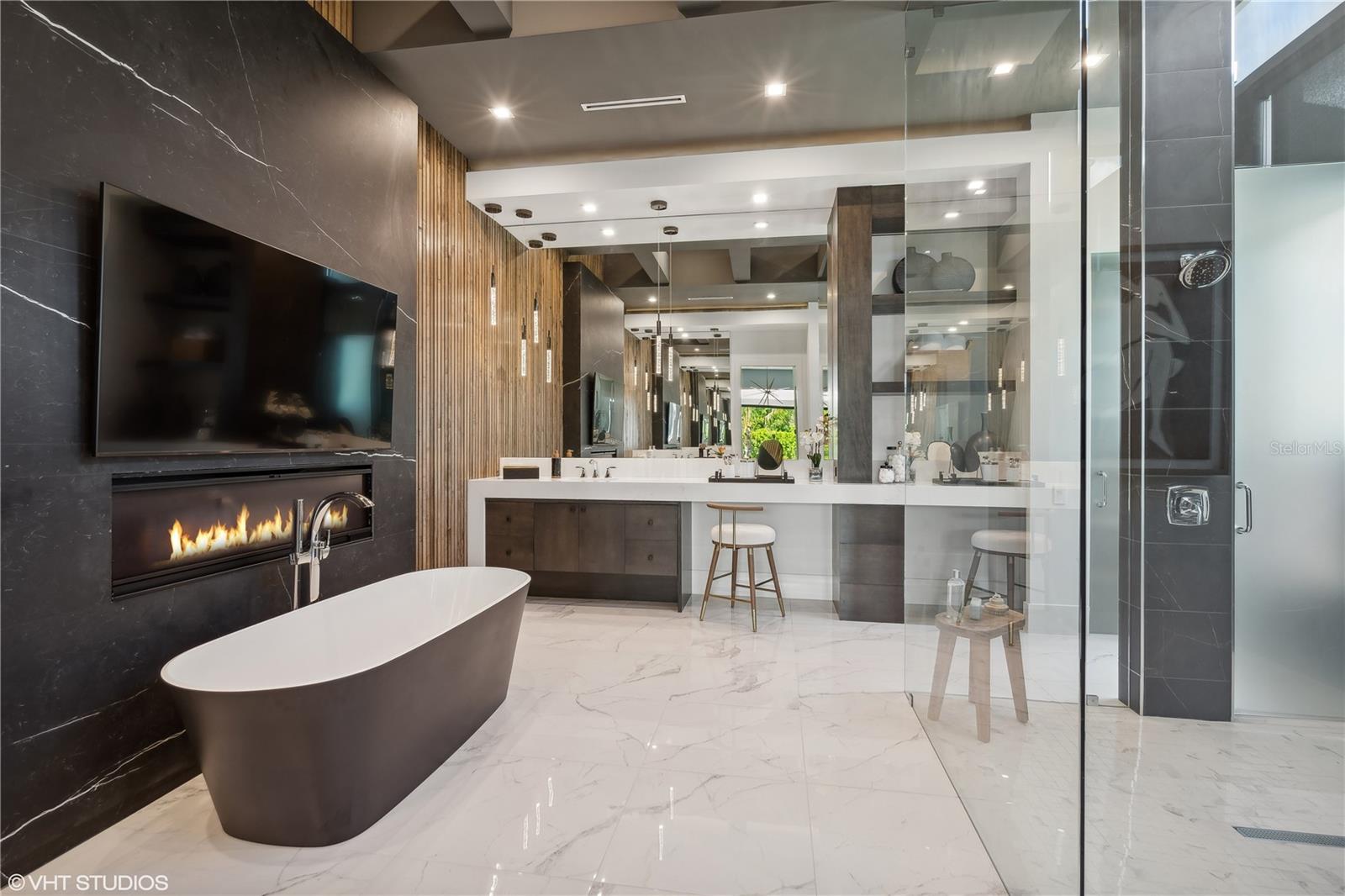 SAN LORENZO - Residential