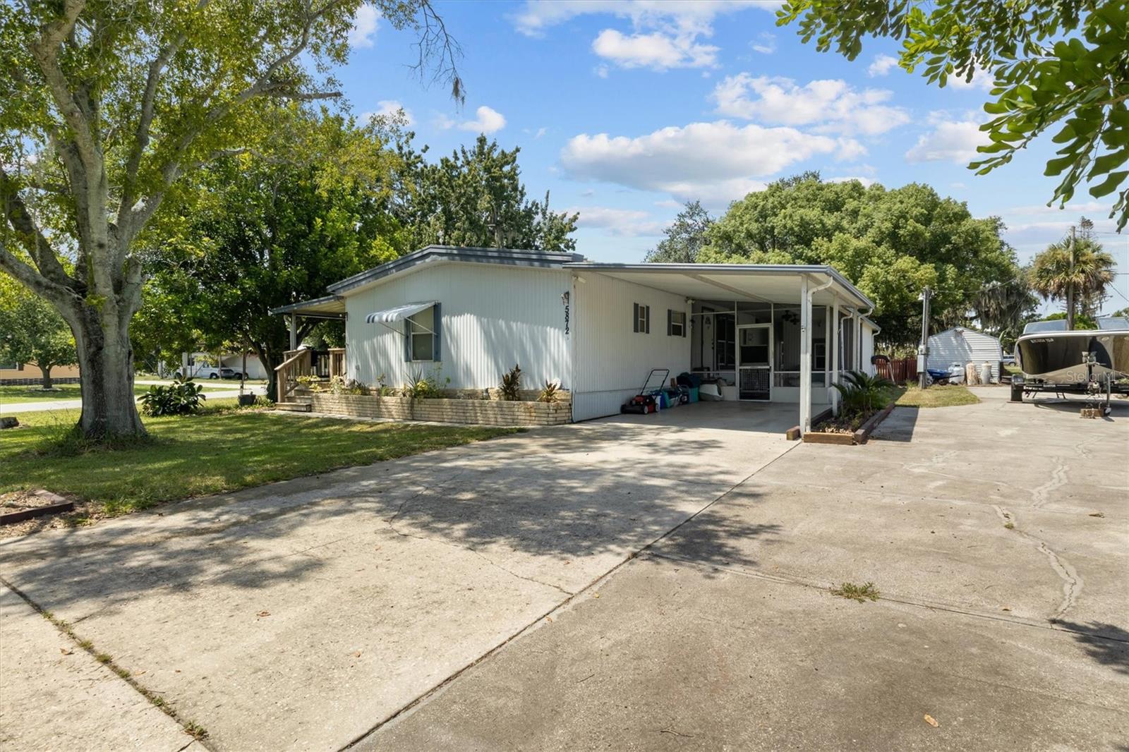 5872 RED FOX DRIVE