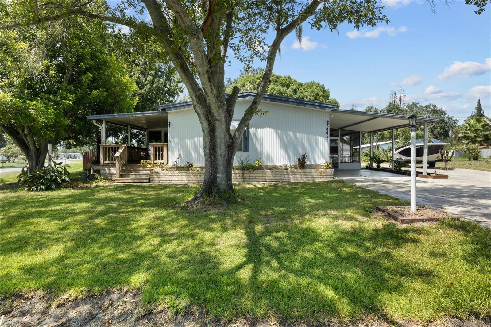 5872 RED FOX DRIVE