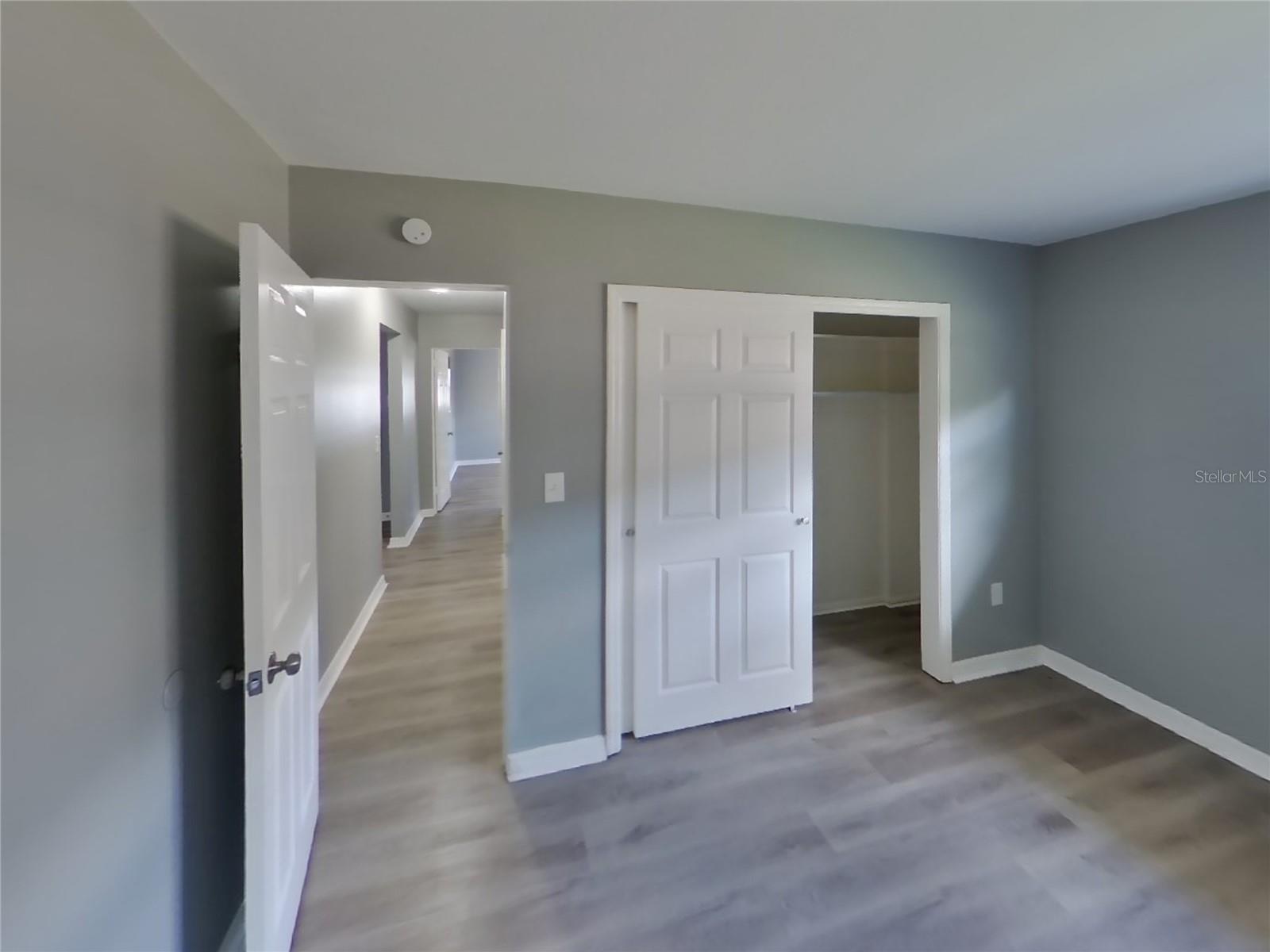 SOUTH VENICE - Residential Lease