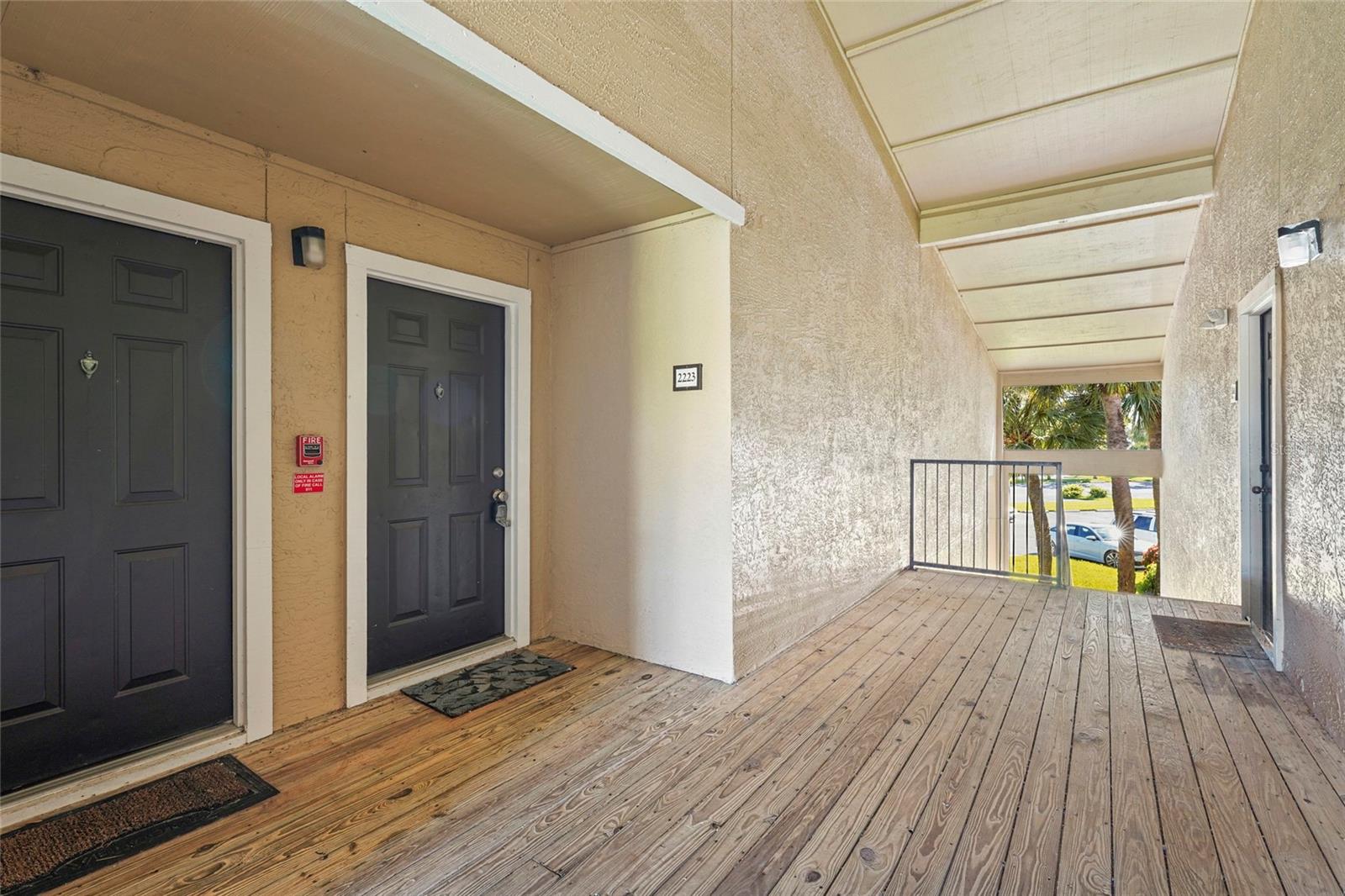 VINTAGE GRAND - Residential Lease