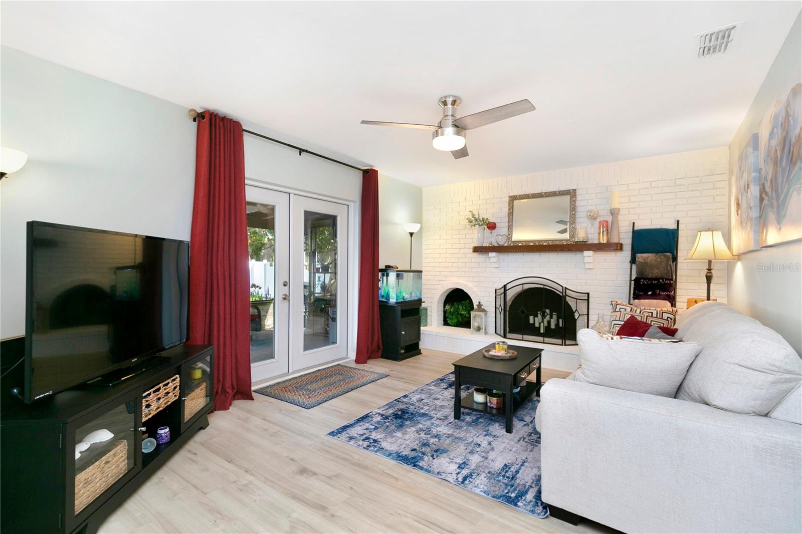GARDEN LAKE ESTATES UNIT 1 - Residential