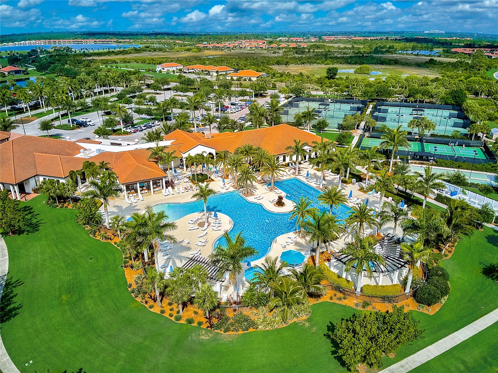 SARASOTA NATIONAL PH 6 & 7 - Residential