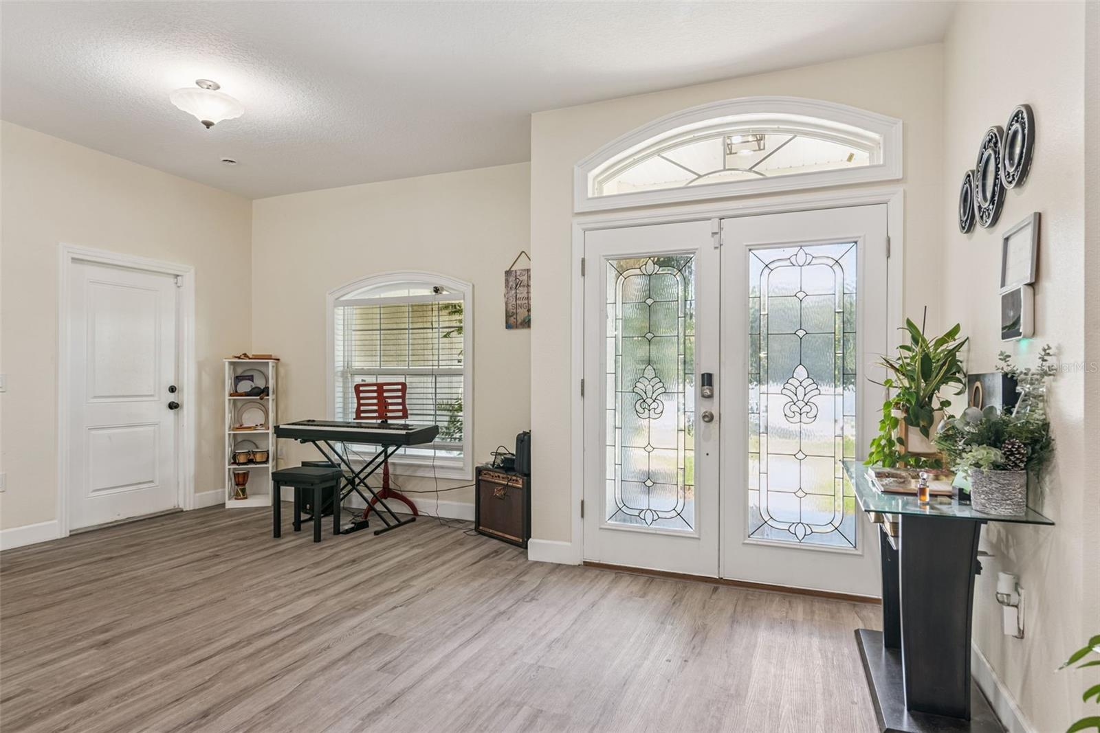 5211 SW 103RD LOOP