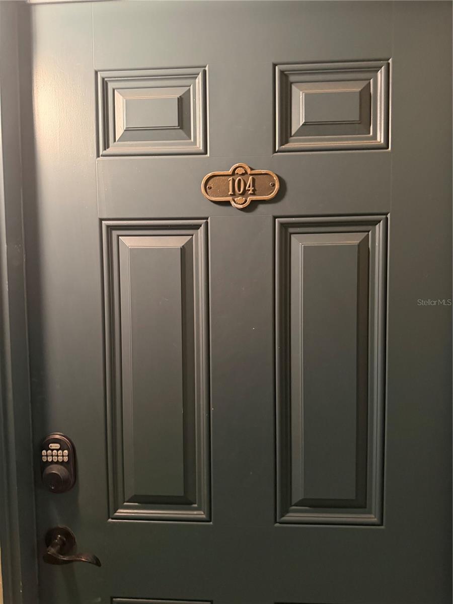 FLORA RIDGE CONDO PH 8 BLDG 11 - Residential