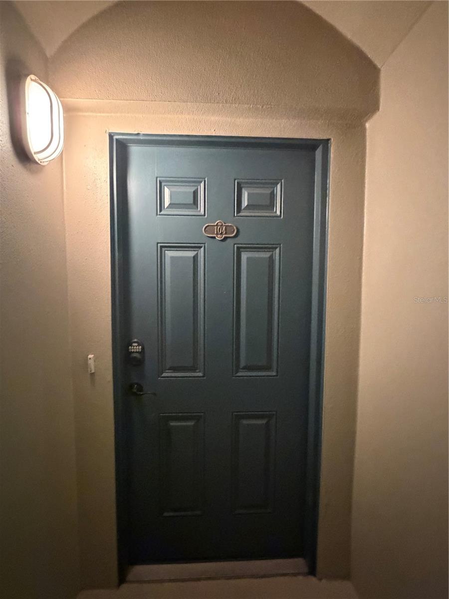 FLORA RIDGE CONDO PH 8 BLDG 11 - Residential