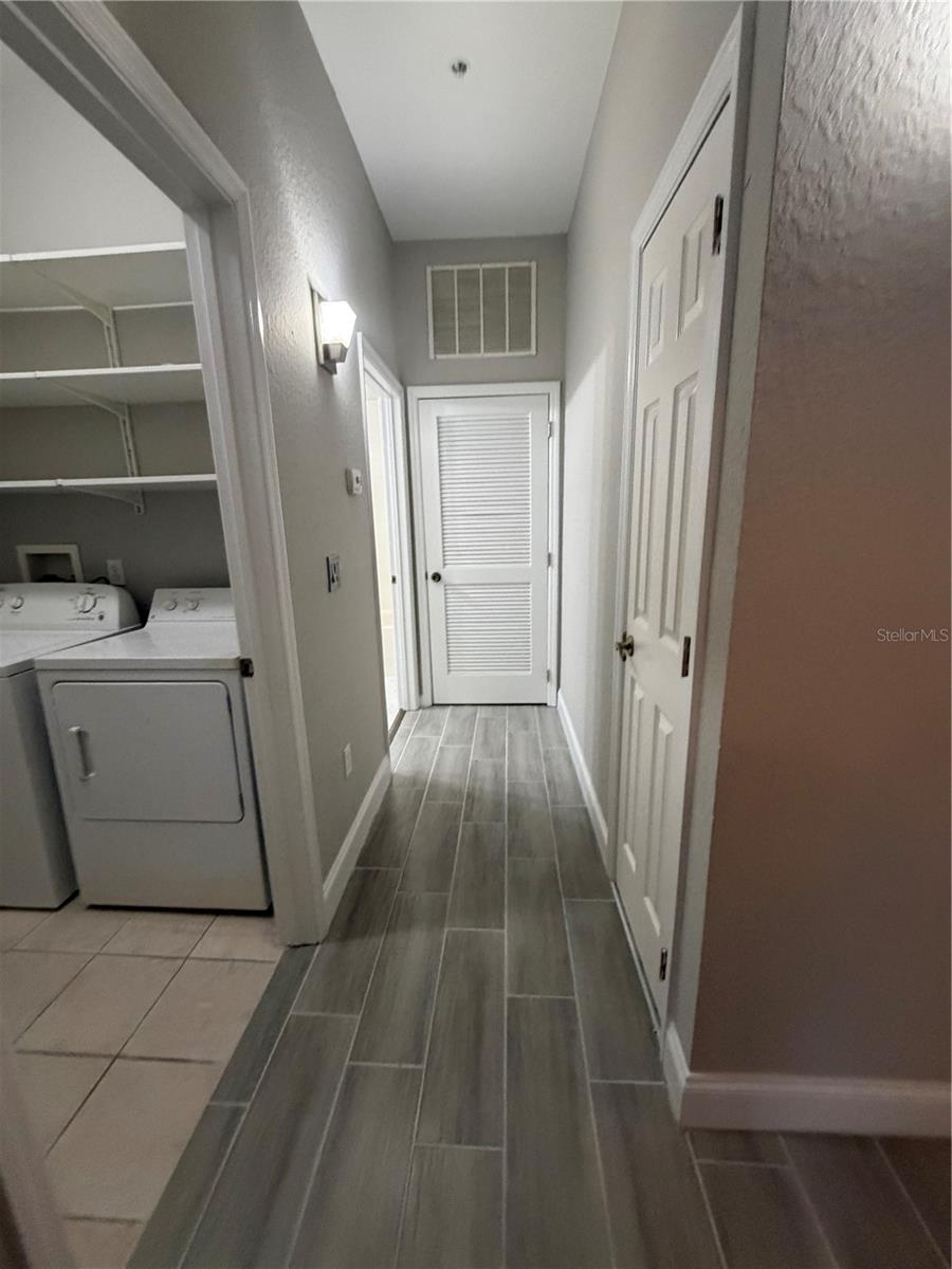 FLORA RIDGE CONDO PH 8 BLDG 11 - Residential