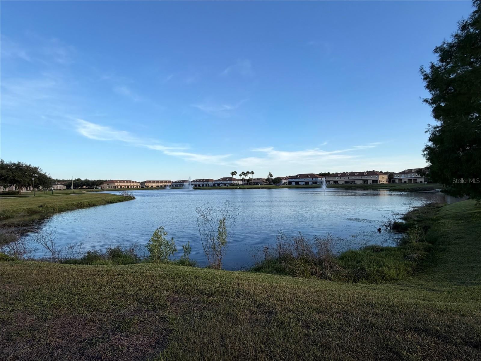 FLORA RIDGE CONDO PH 8 BLDG 11 - Residential